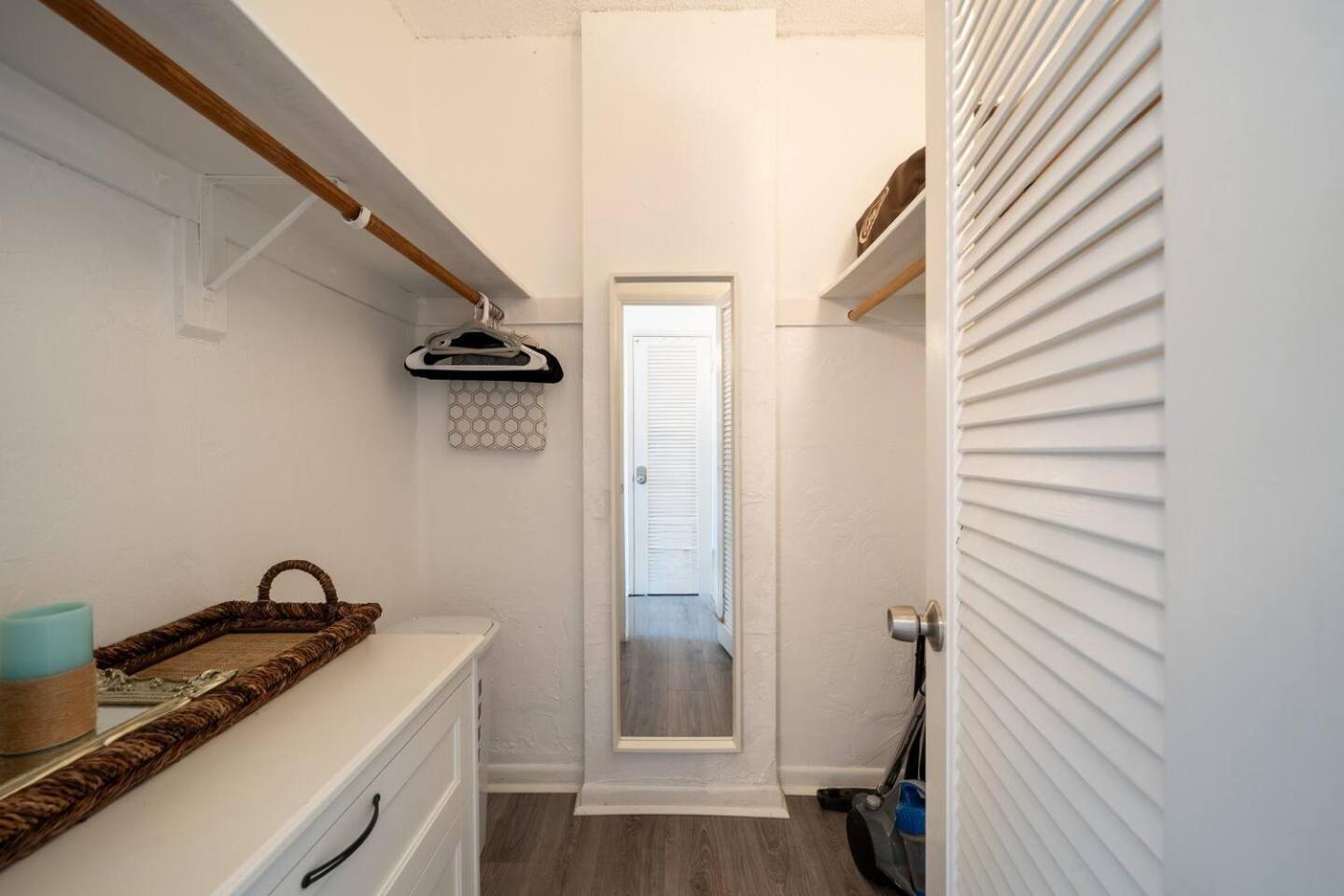 Ocean Reserve Apartment Miami Beach